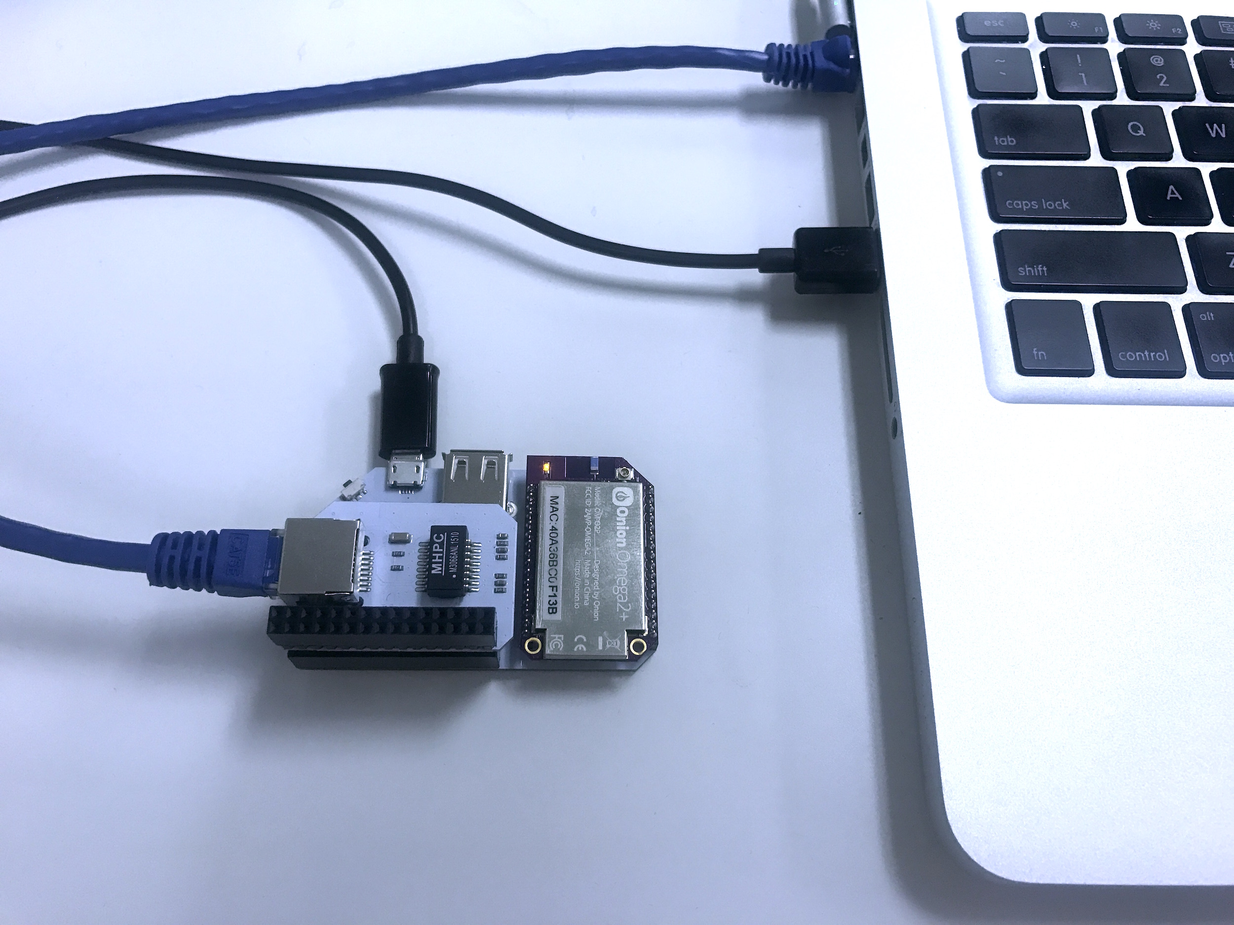 Omega WiFi Bridge Onion Omega2 Project Book Vol. 1