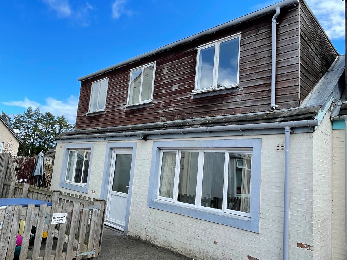 2 Bed End Terrace Villa in Bridge of Earn Offers Over £105,000 10 Old