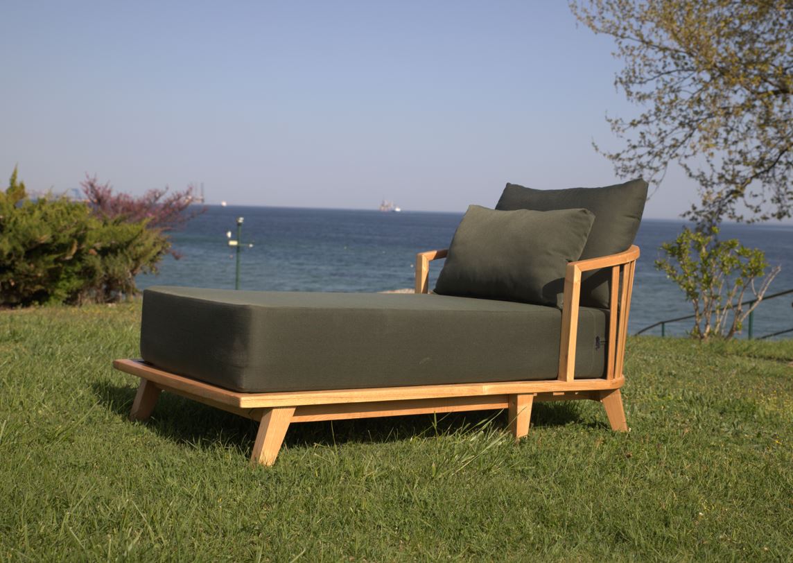 BAHÇECİ BAHÇE MOB. İML. SAN. VE TİC. LTD. ŞTİ. Istanbul Furniture Fair