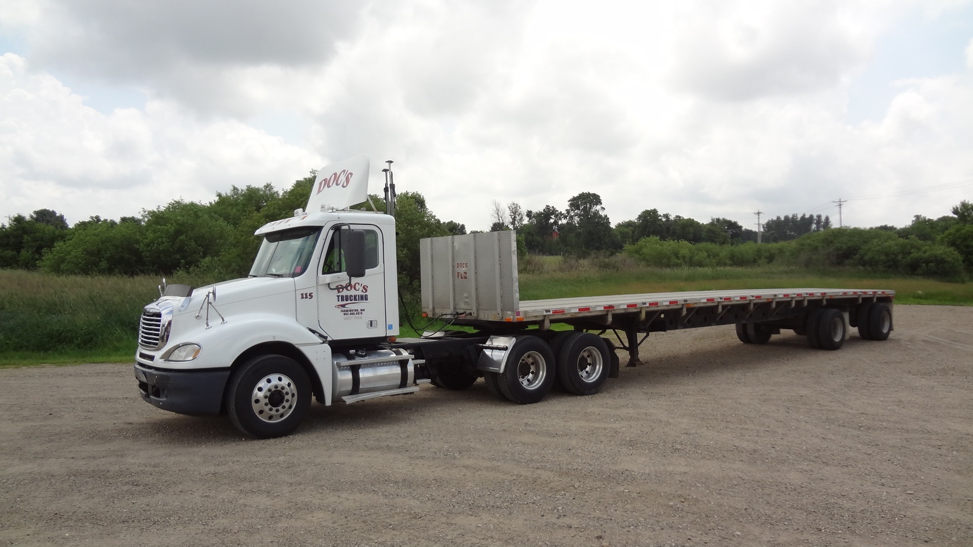 Flatbed Trailer Service Doc's Trucking, Inc.