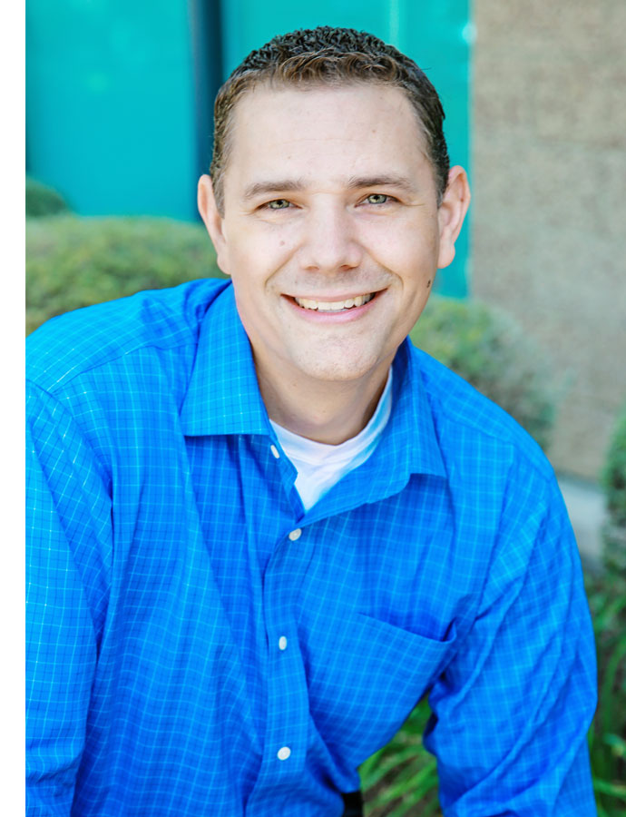 D. Erickson, D.C. 5Star Yelp Chiropractor in Irvine, CA Author, Coach and