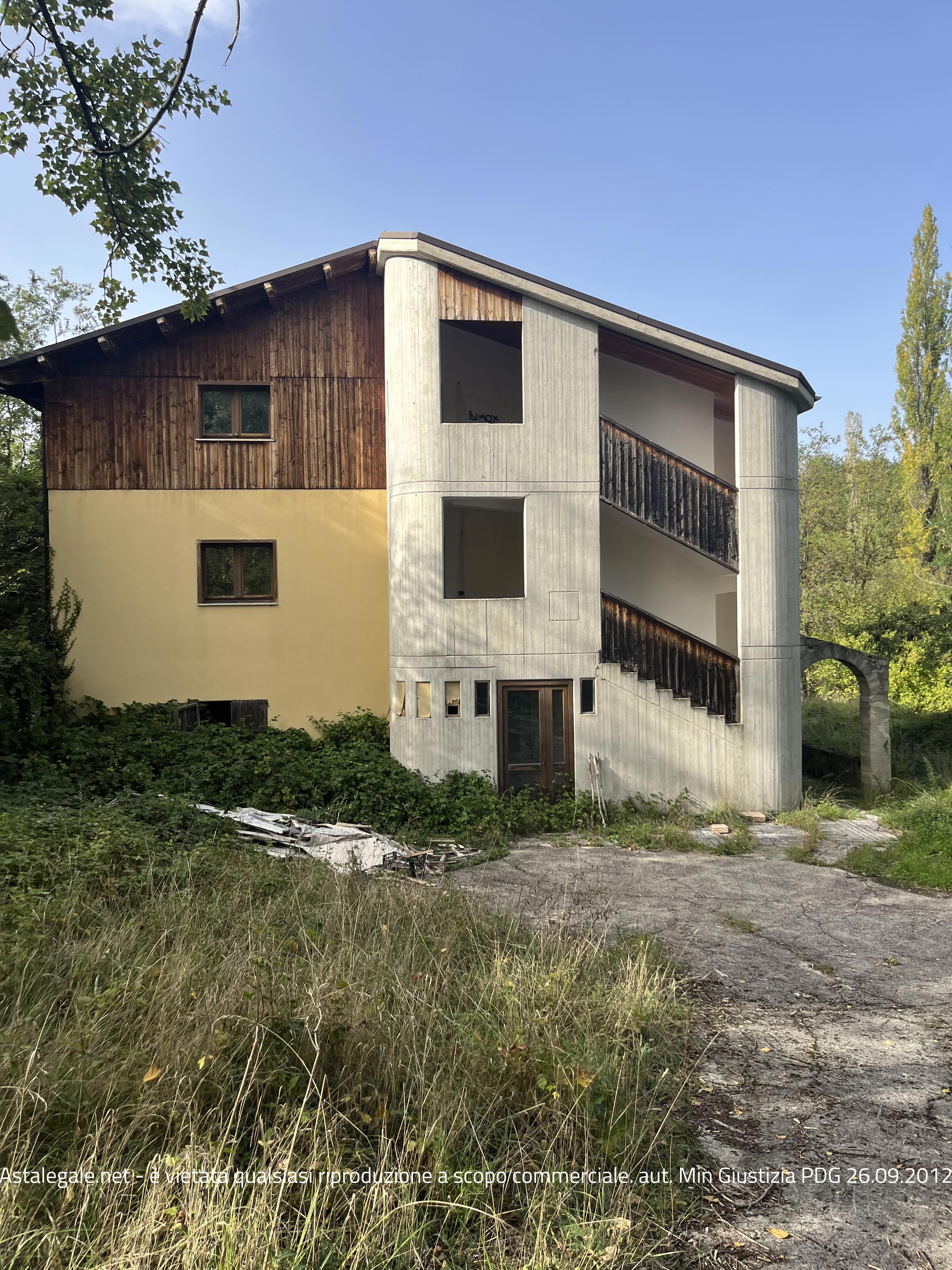 Asta giudiziaria Abitazione di tipo civile Contrada Casale di Sotto 1 65023 San Vittorino PE Italia, Caramanico Terme PE