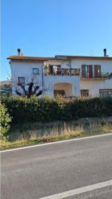 Asta giudiziaria Abitazione di tipo civile Vocabolo Peschiera 16, 06060 Paciano PG