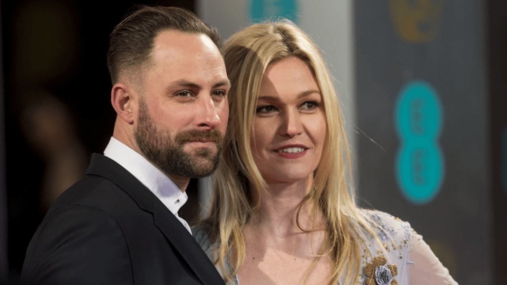 Julia Stiles Children Family Life Away From The Spotlight