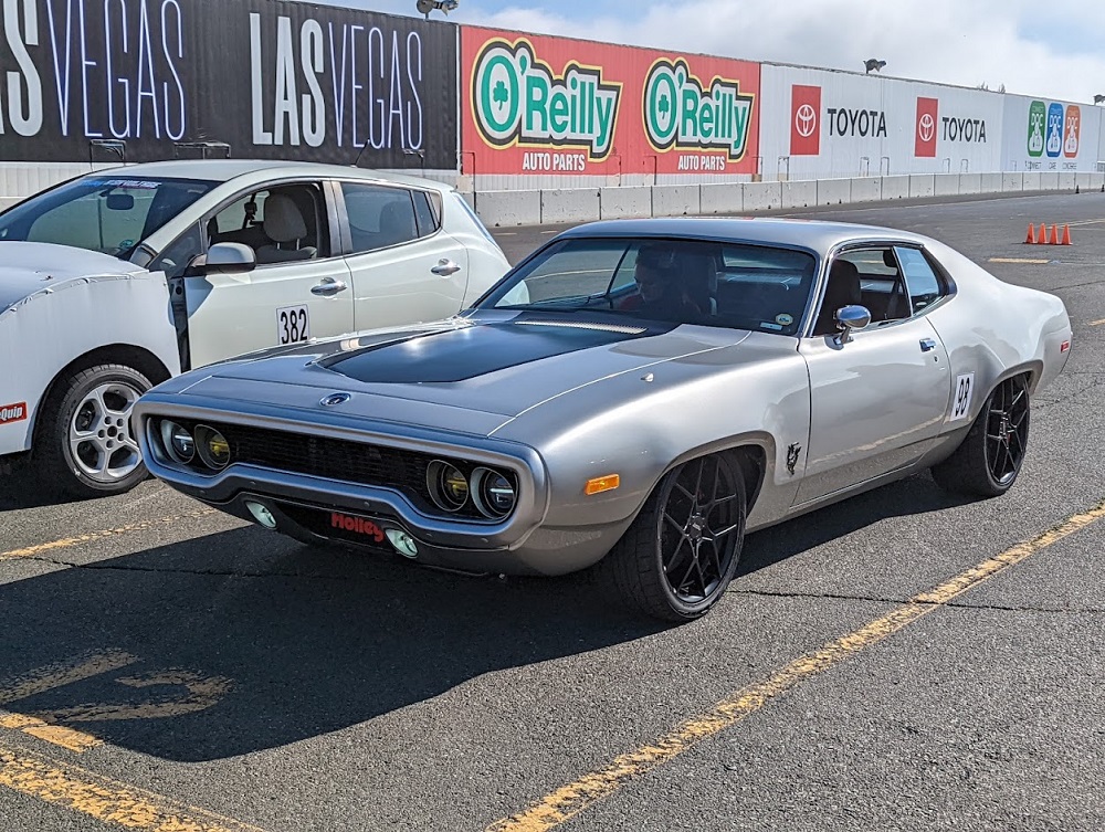 Plymouth Roadrunner 'Electrollite' Custom EV Packs 645 HP