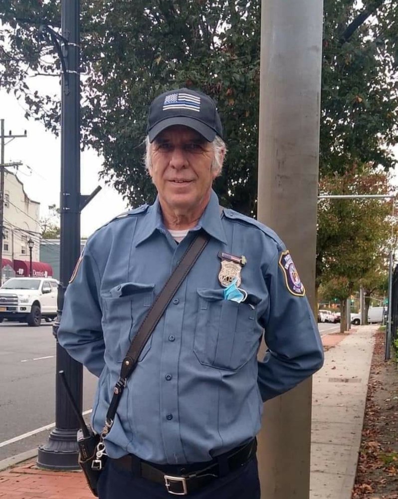 Obituary of Michael R. McCauley to DodgeThomas Funeral H...