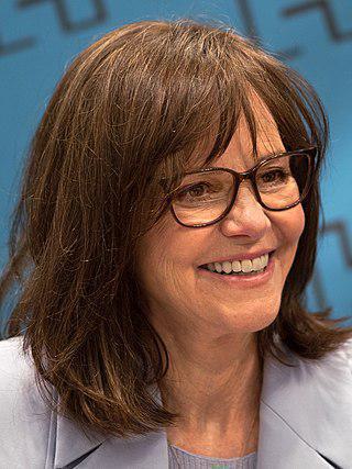 Sally Field Height