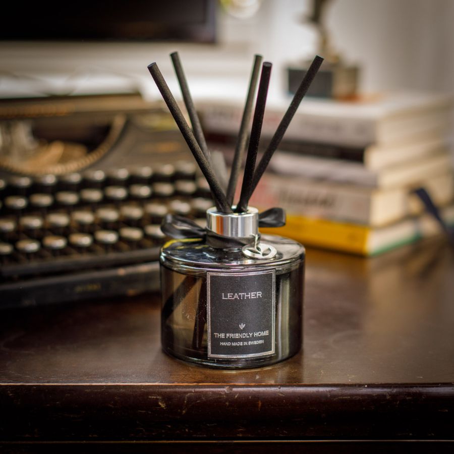 Doftpinnar Leather Smoke Elegance