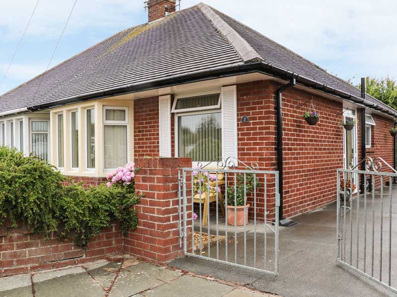 Dog Friendly Cottages in Blackpool [ +6 Hot Tub Holidays]