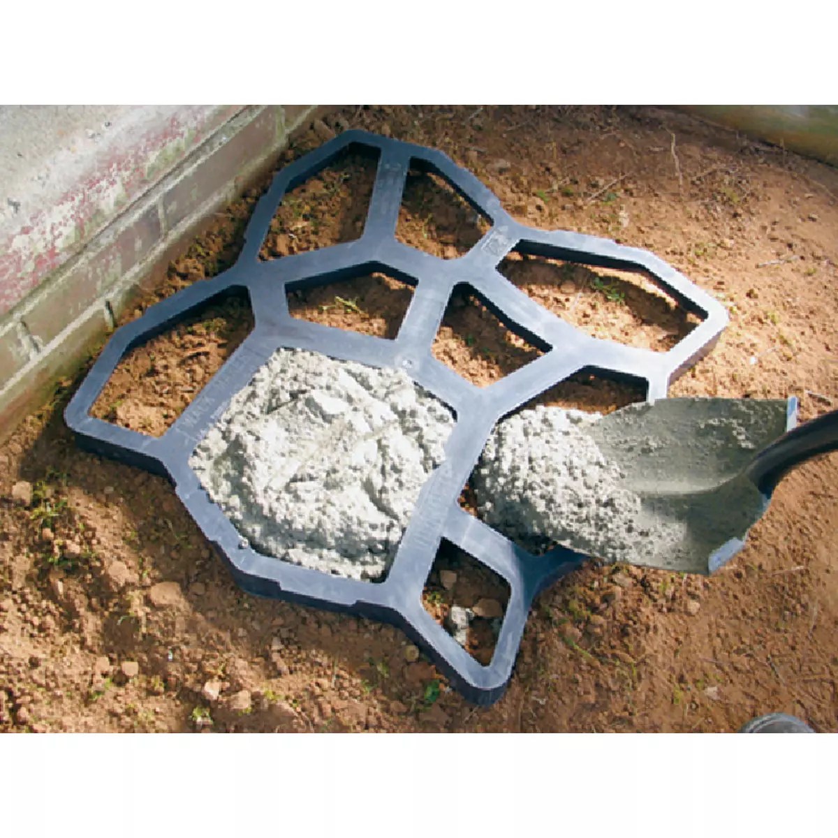 Quikrete Plastic Mold Reusable 2' Concrete Mold, Country Stone Do it Best