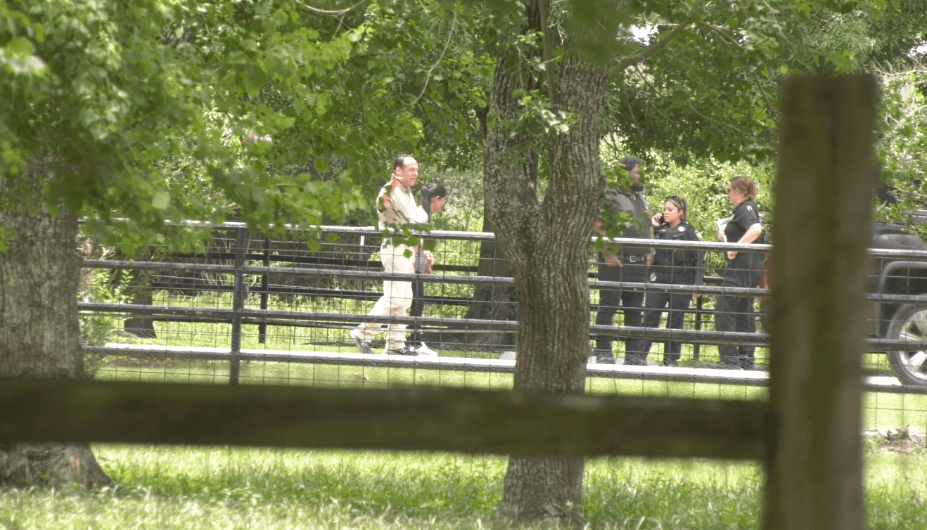 SEX DOCTORS: The Naked Truth – Dolcefino Media