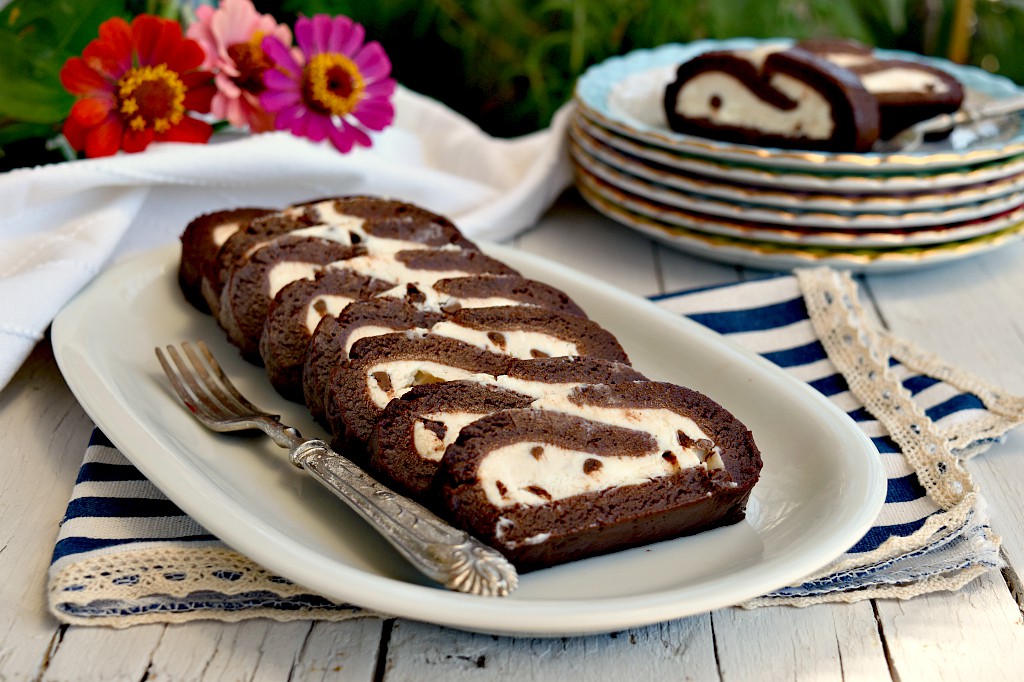 Rotolo al cioccolato senza cottura, facile e veloce! Dolci da sogno