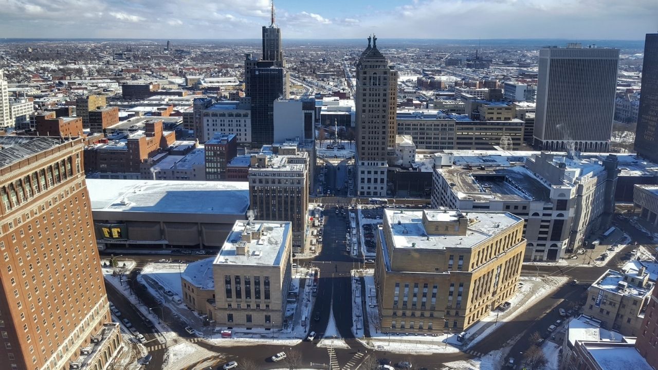 12 Pros and Cons of Living In Buffalo, NY