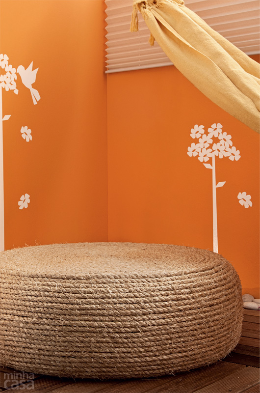 diy rope ottoman » Dollar Store Crafts