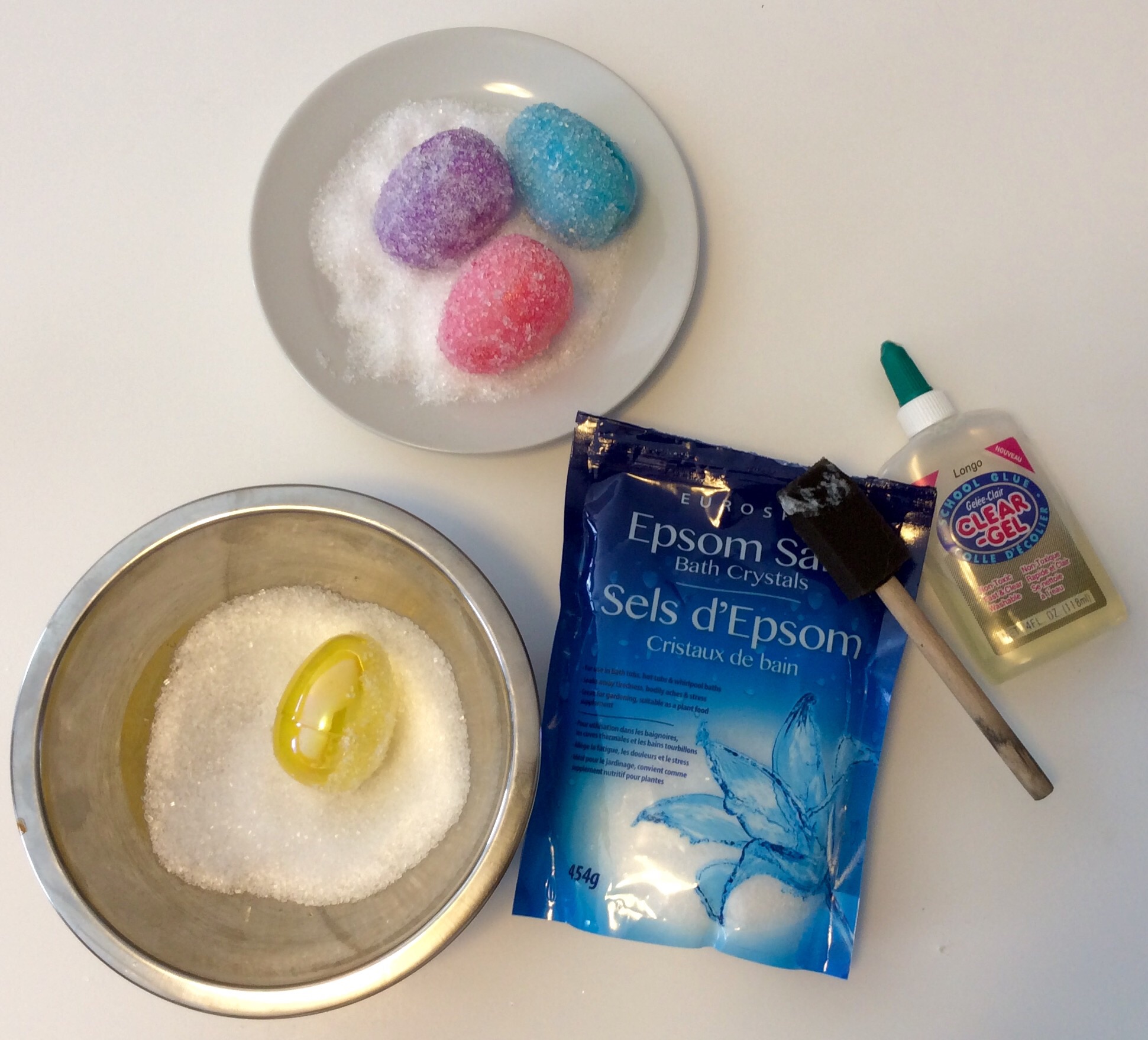 Tutorial Cheep + Easy Frosted Easter Eggs » Dollar Store Crafts