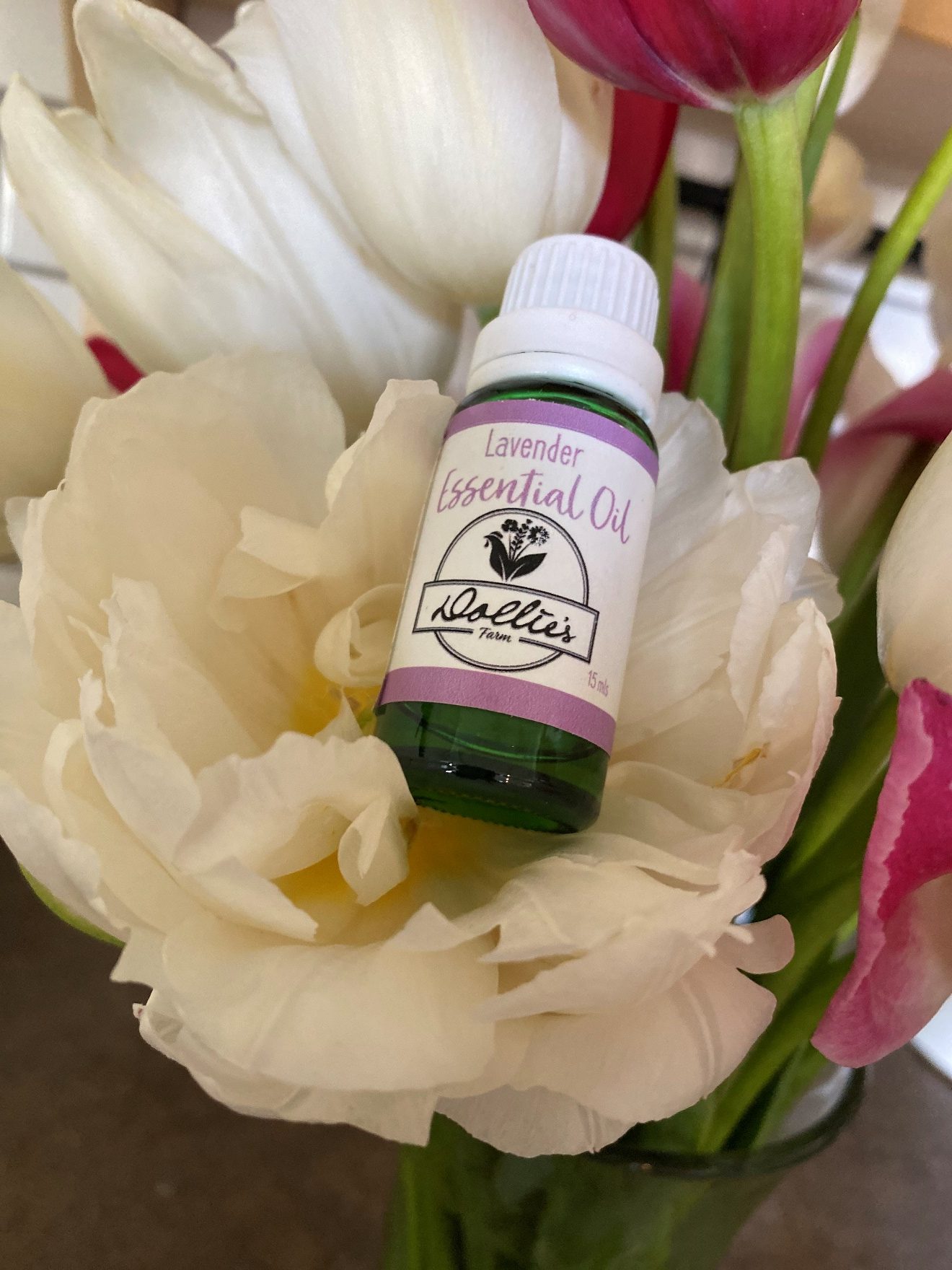 Essential Oil Dollie's Farm