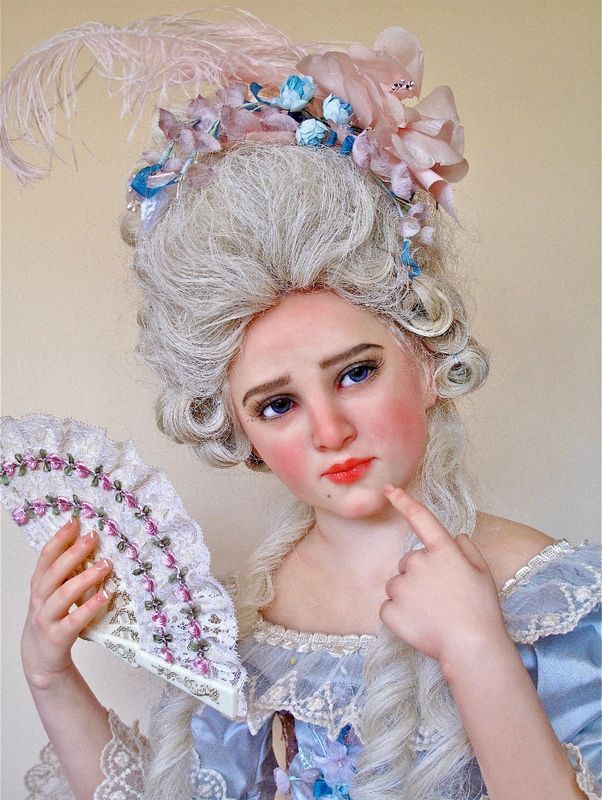 Alisa's International Doll Art Booth DOLLS magazine