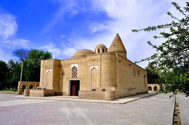 Do you need a visa to Uzbekistan? Learn on the website of