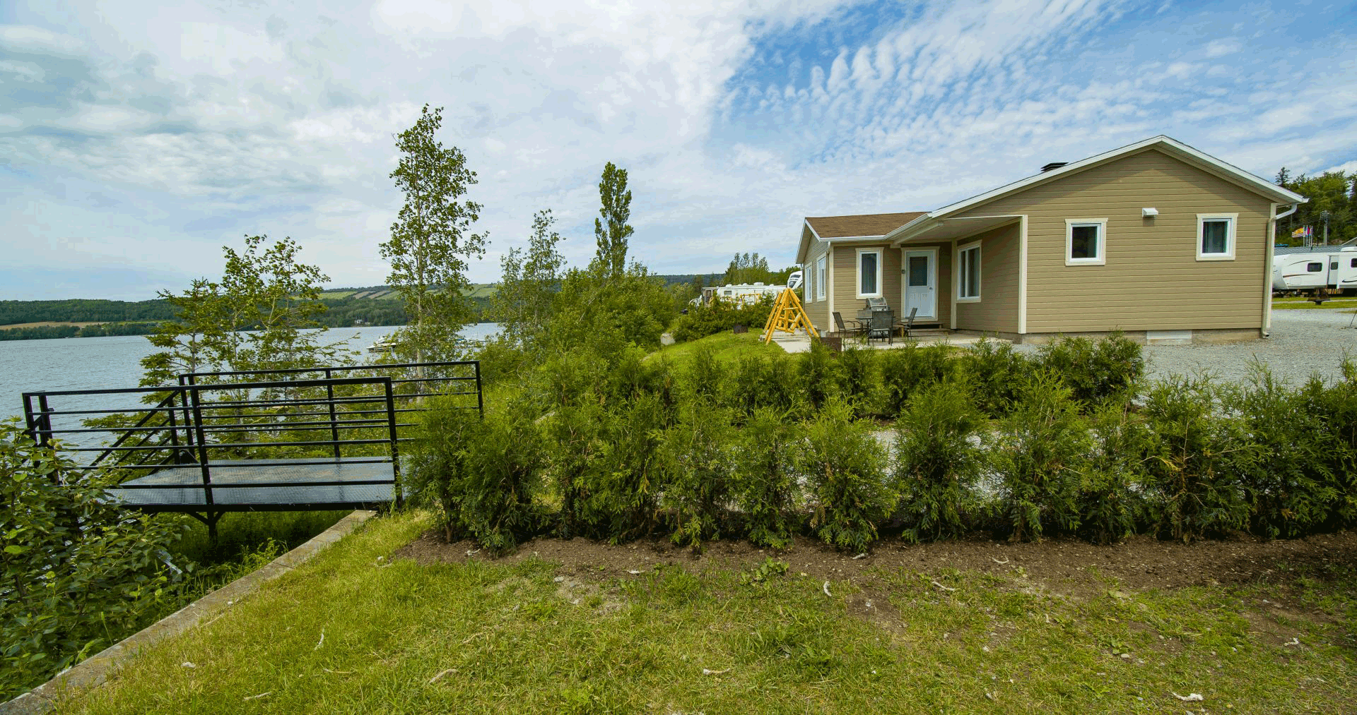 Domaine du Lac StMathieu hébergement quatre saisons