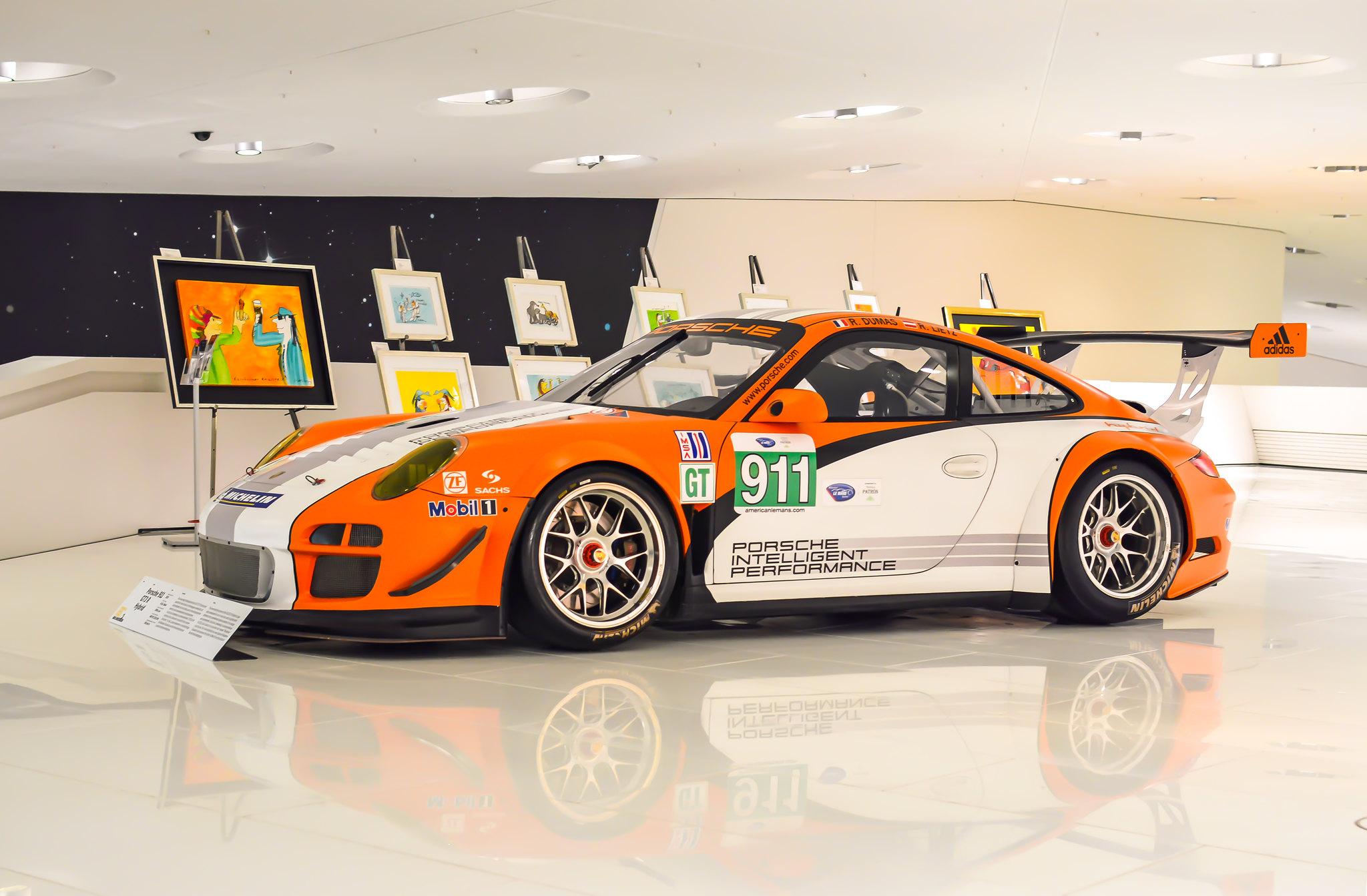 Top 10 Best Racing Cars of 2022