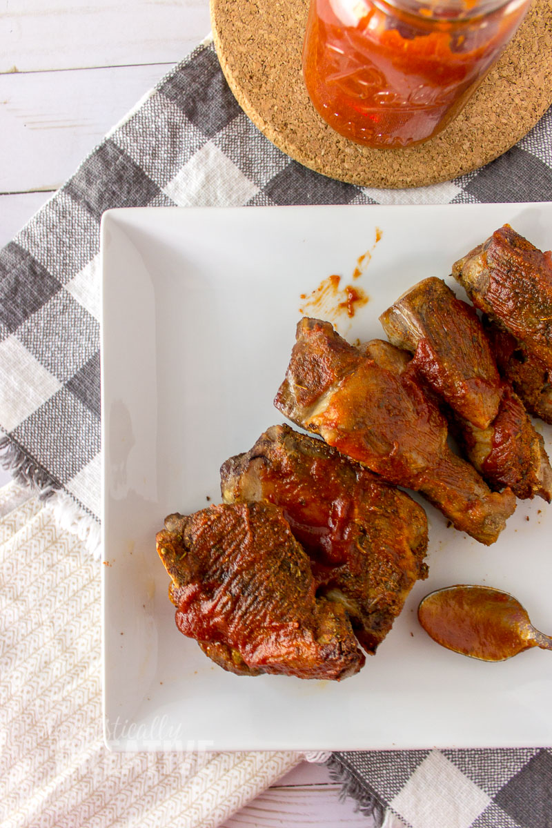 Sugar Free Slow Cooker Barbecue Ribs with Homemade Sauce Domestically