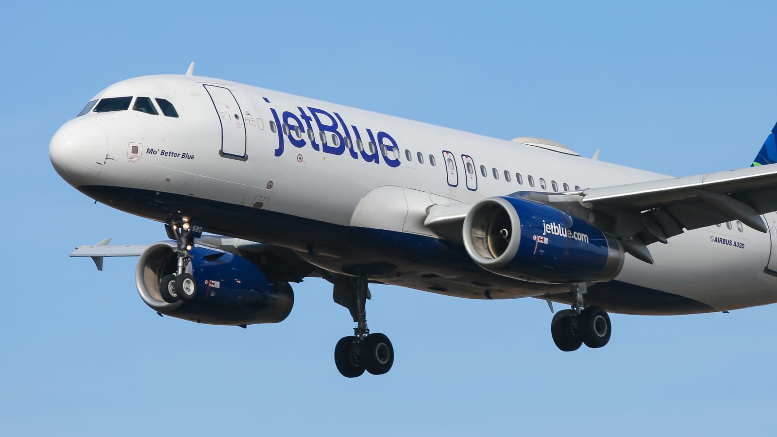 JetBlue apologizes to Dominicans