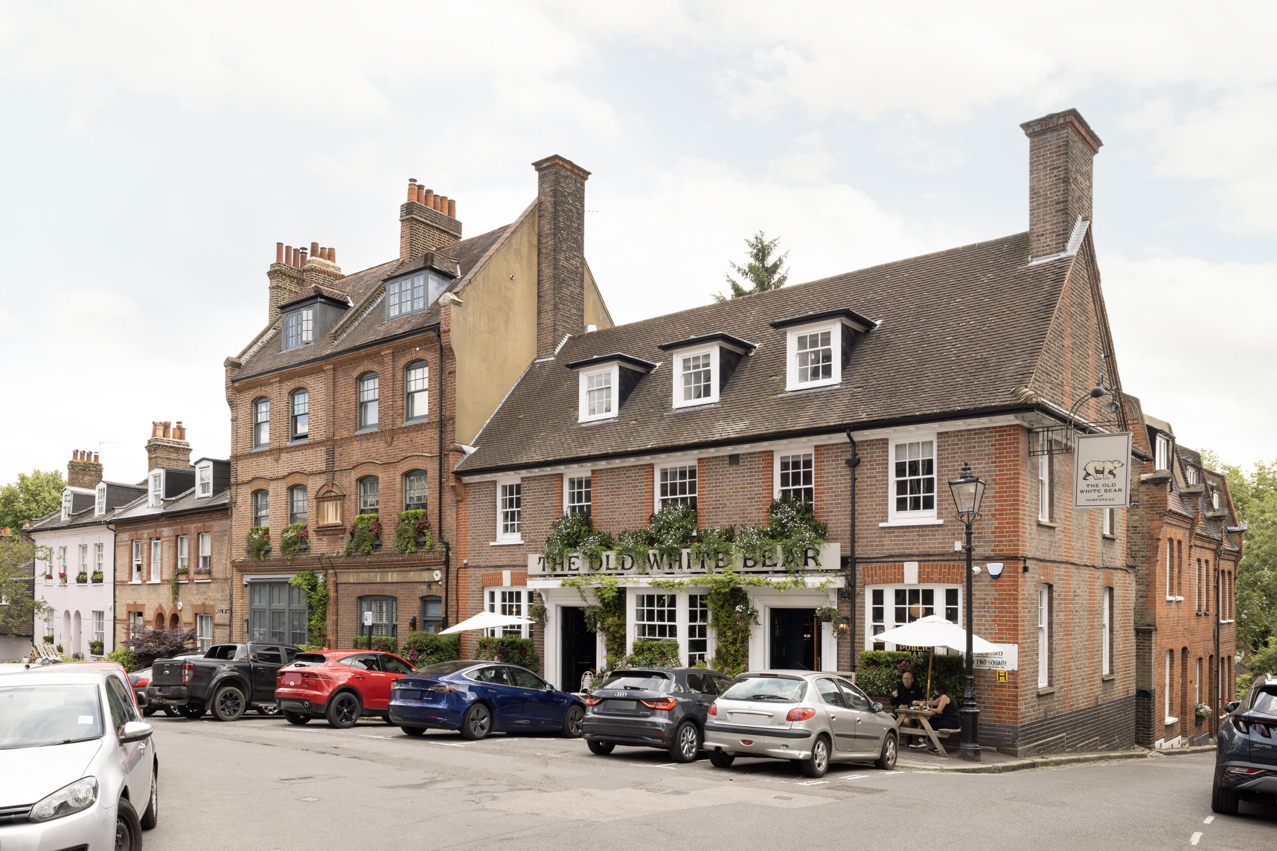 Well Road House To Rent in Hampstead