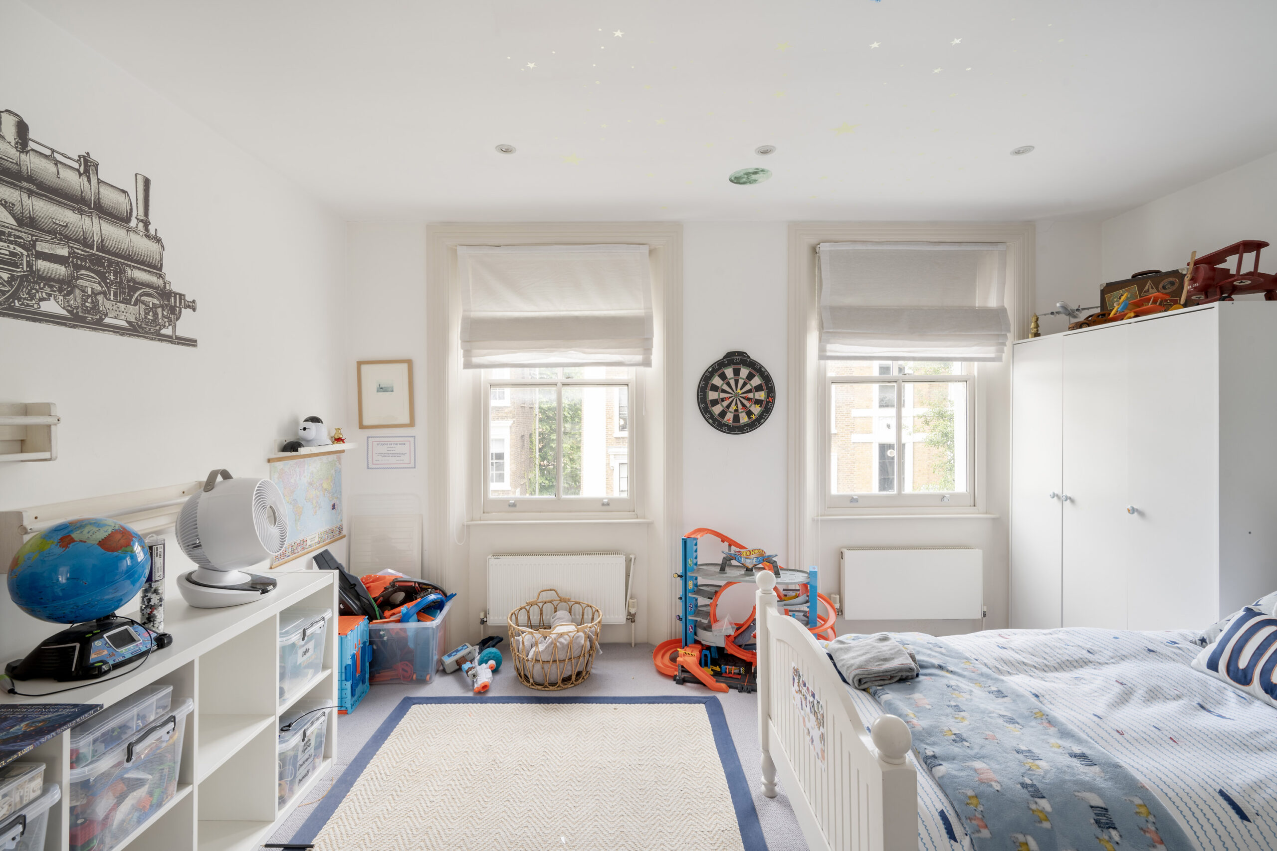 Needham Road House To Rent in Notting Hill W11