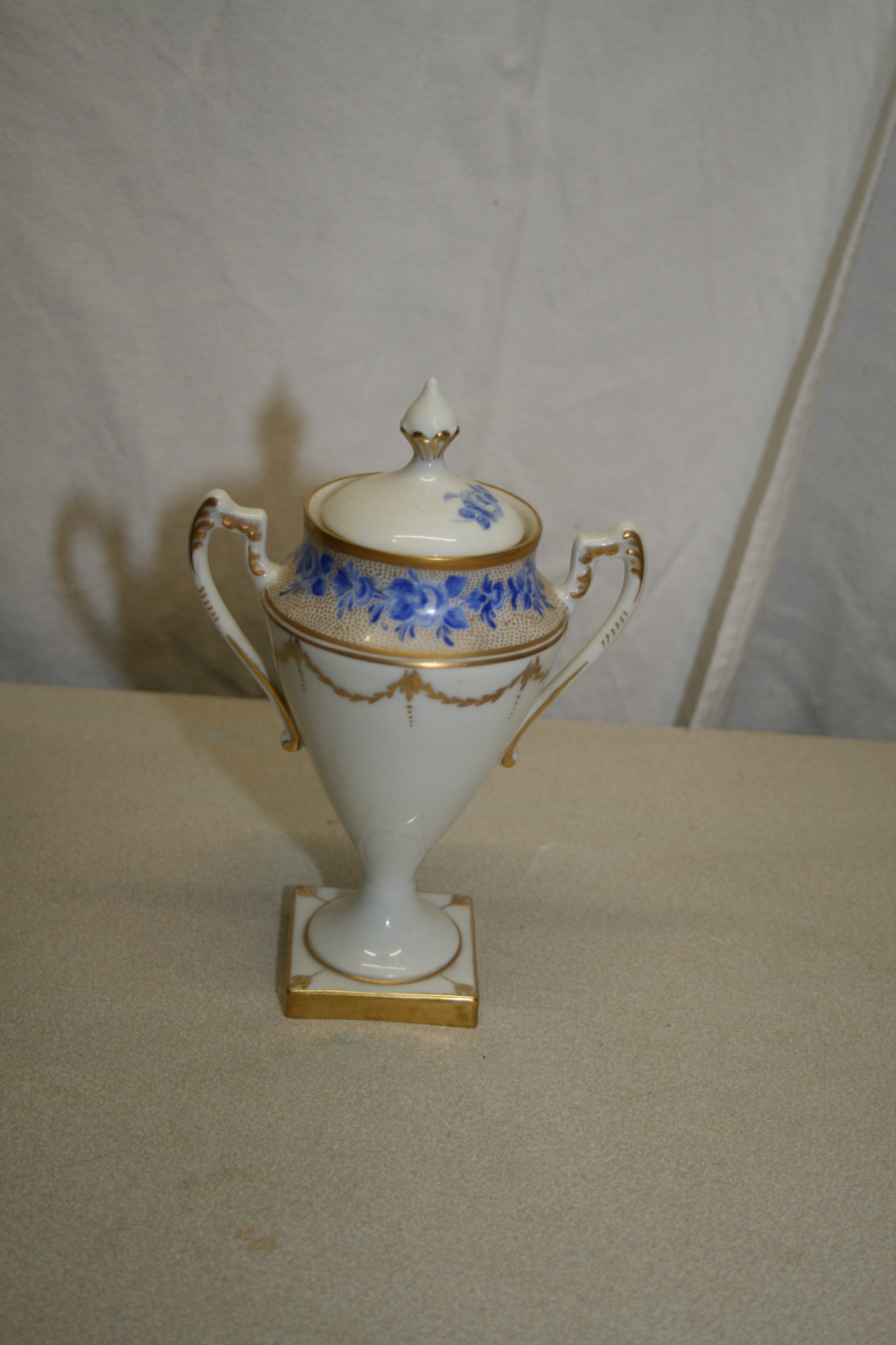 Porzellan Limoges (19 Jh.) DonJosé Old Antiques and Vintage Don