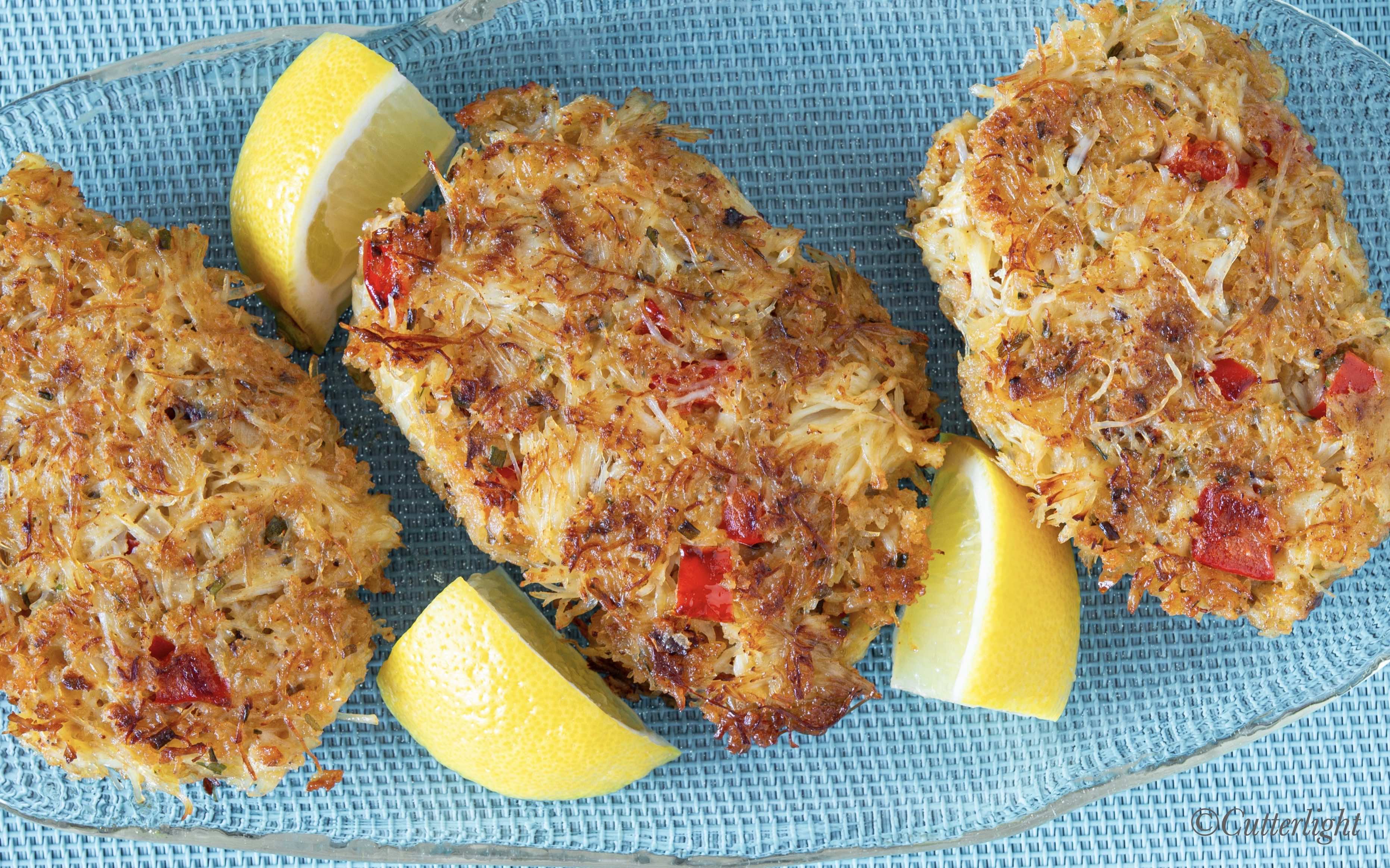 Dungeness Crab Cakes CutterLight