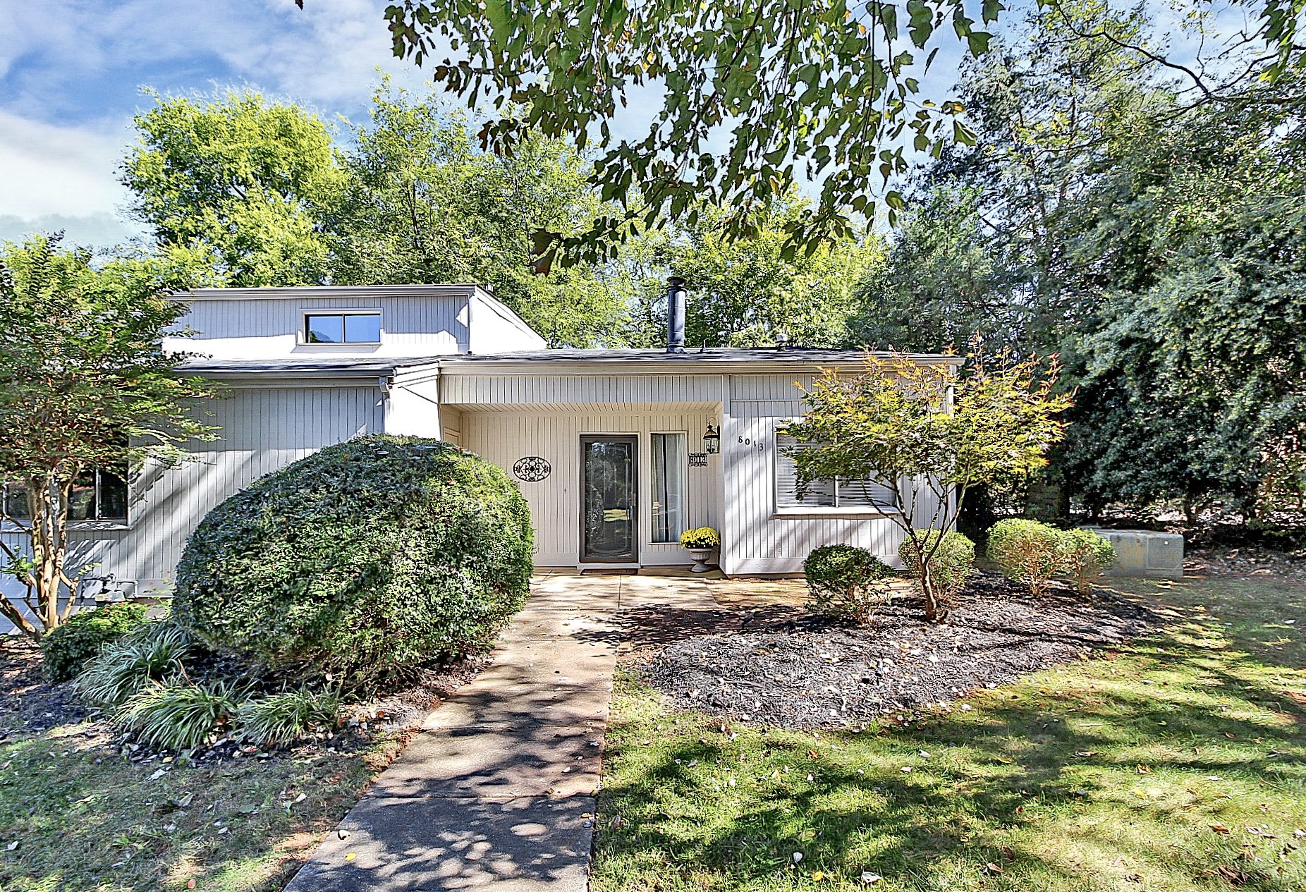 Want to sell a townhouse in Charlotte, NC with low commission like this