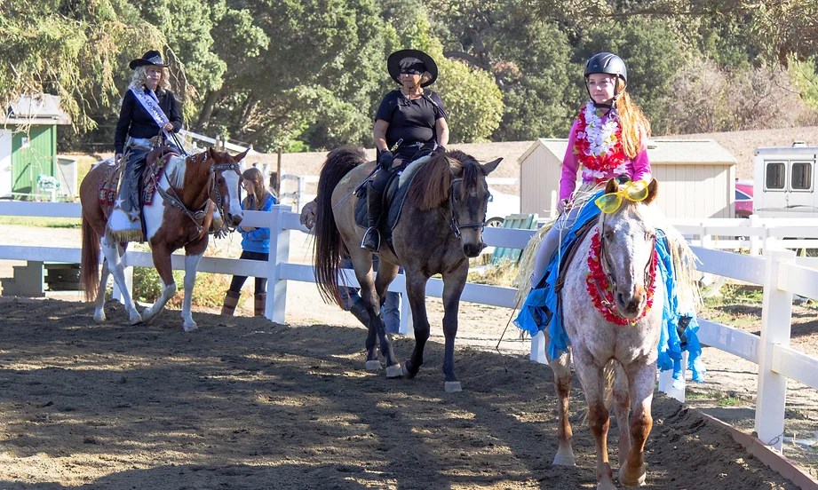 San Mateo County Horsemen’s Association Donation2Charity