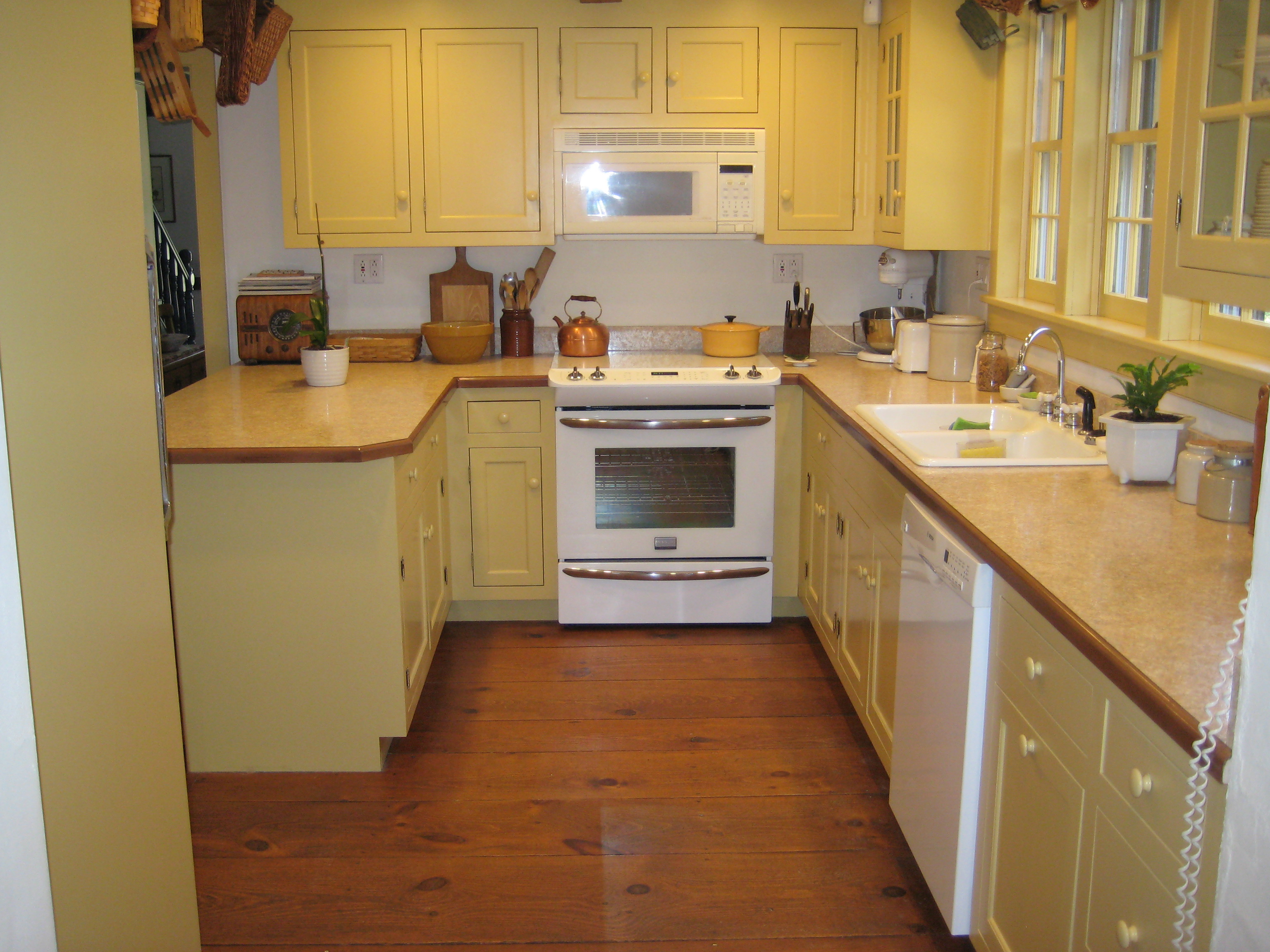 123 Town Farm Rd, Chester NH Antique Bow Cape Reproduction Don Bernier 's NH Real Estate Blog