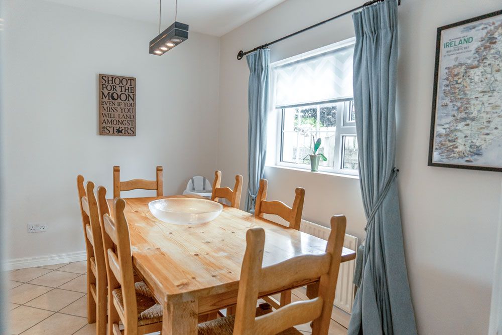 White Strand Beach House Buncrana Donegal Cottages