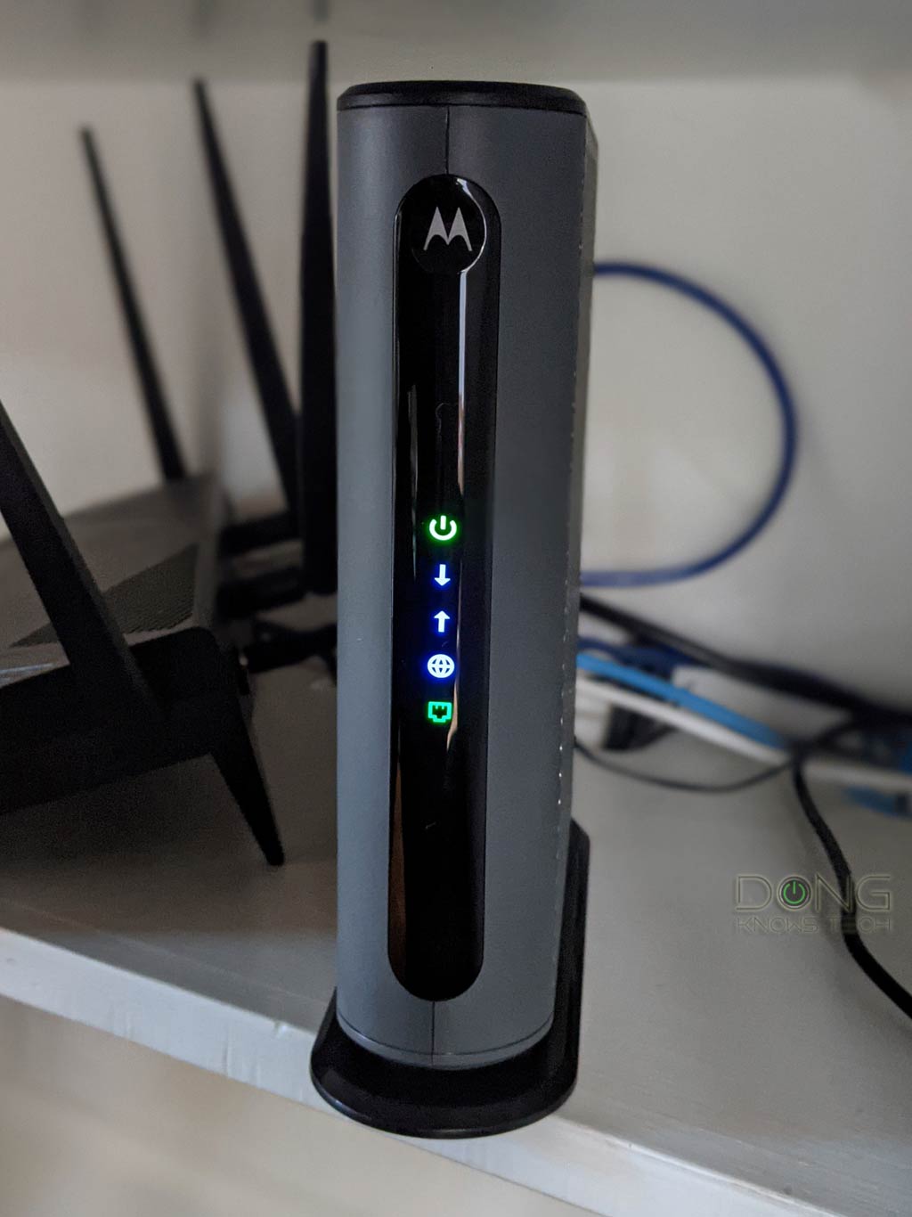 Motorola MB8600 Review A Valuable Cable Modem Dong Knows Tech