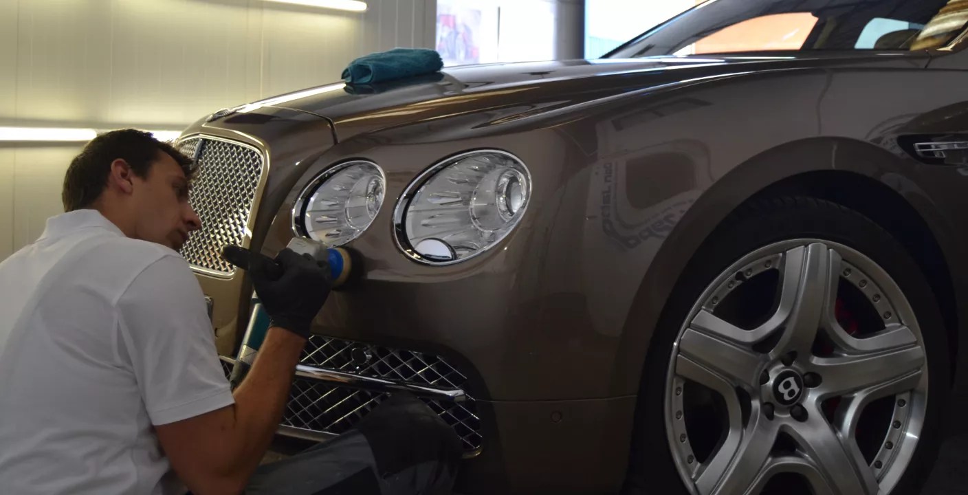 Limpieza y restauración del automovil en Malaga, mas de 14 años de