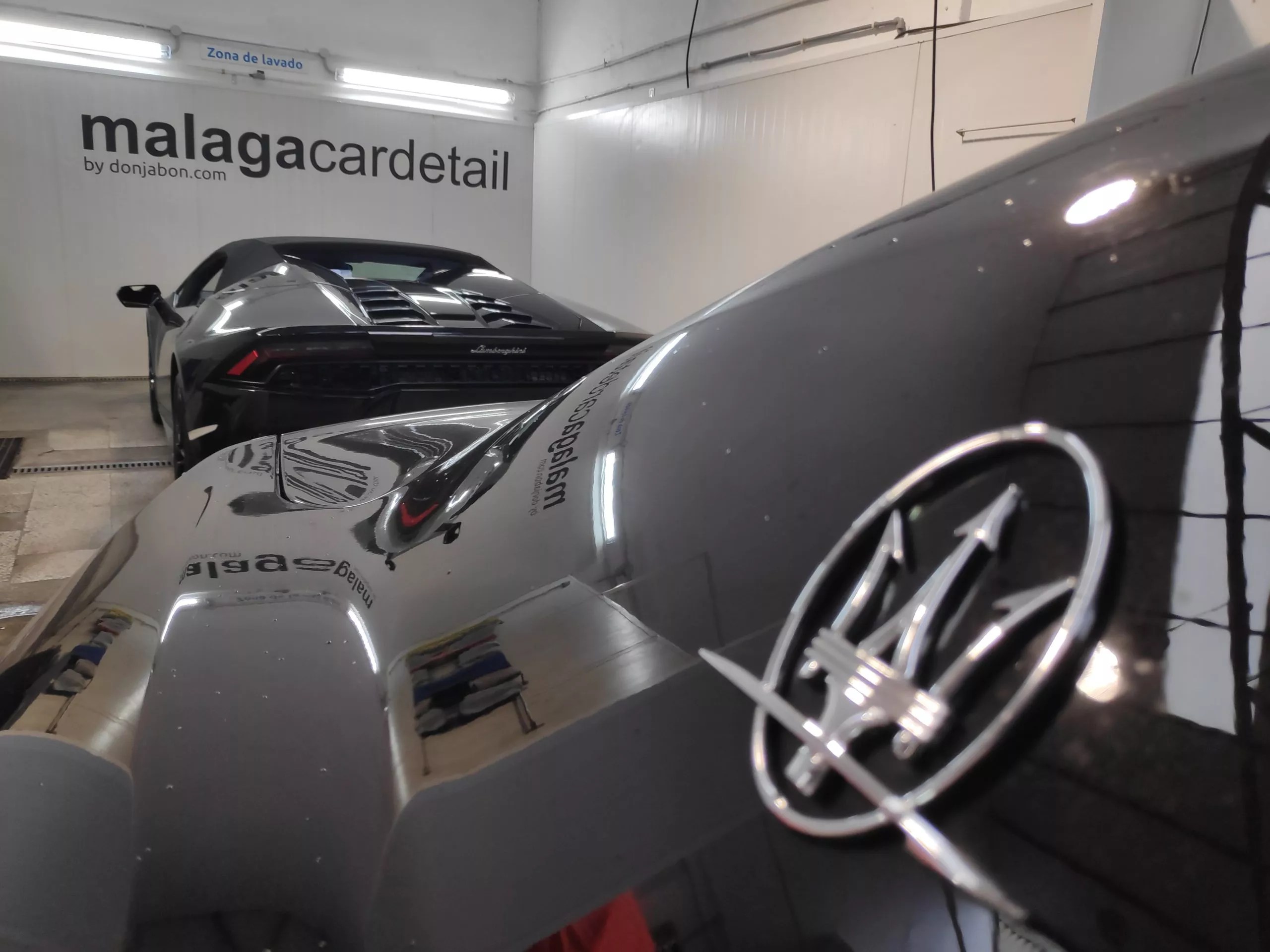 freecarparkingmalagaairport Limpieza, y restauración del automovil en