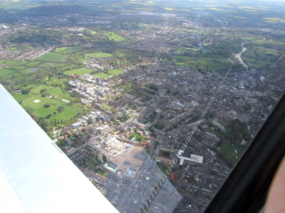 Dave's Flying Kidlington (London Oxford Airport)