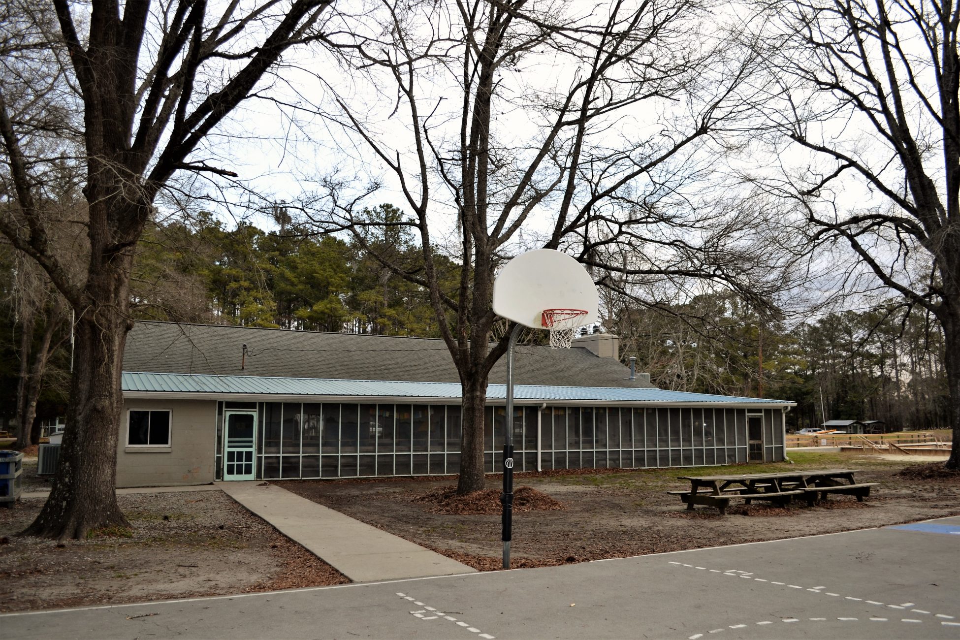 Camp, Retreat & School Program Facilities Don Lee Camp and Retreat Center