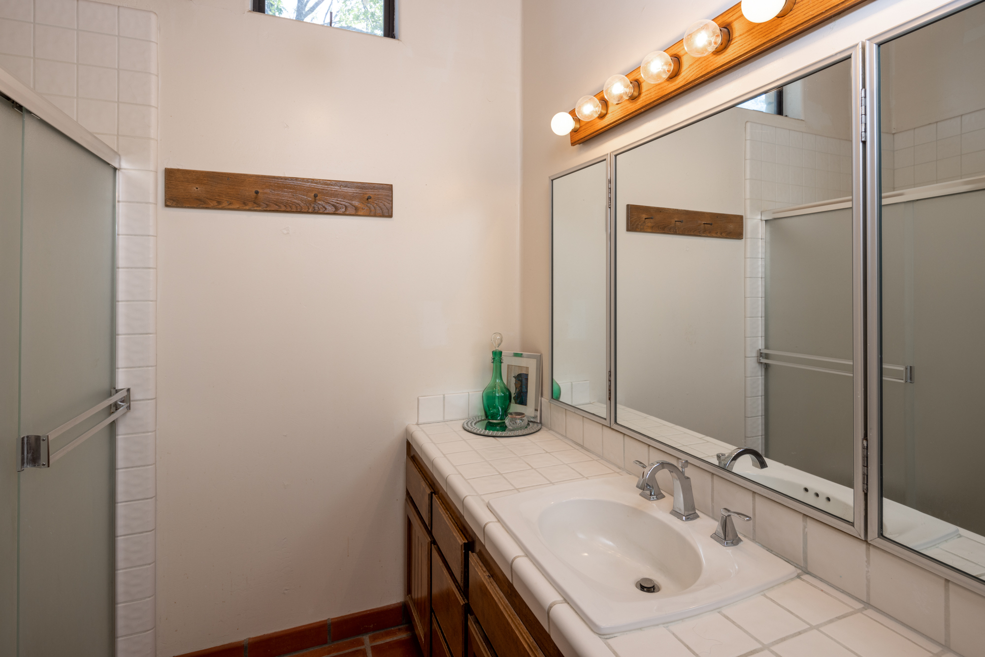 4901 Pine Hills Road, Julian, CA 92036 Red Hawk Realty