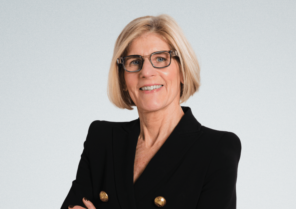 Stephanie W. Roache Marthas Vineyard Real Estate Sales Agent