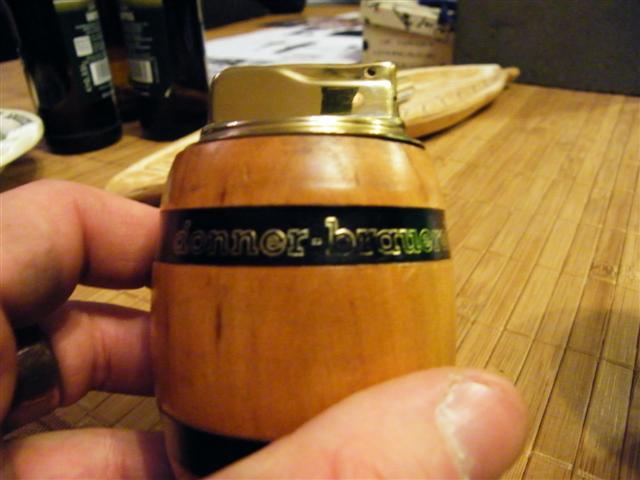 Feuerzeug im Bierfaesschen Donnerbräu AG Saarlouis DonnerbräuAG