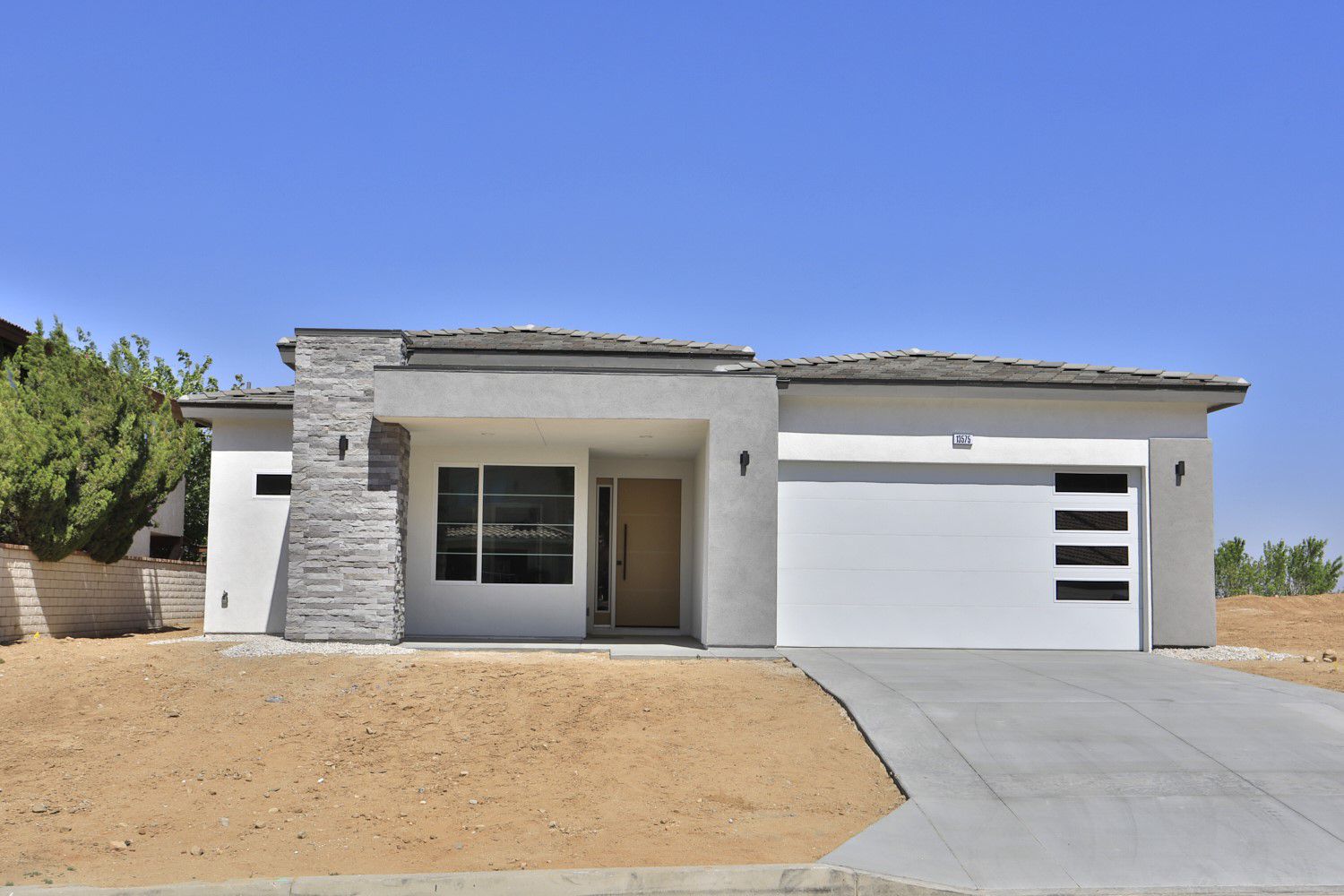 13575 Sierra Vista Dr, Victorville, CA 92395 DonovanHomesHD