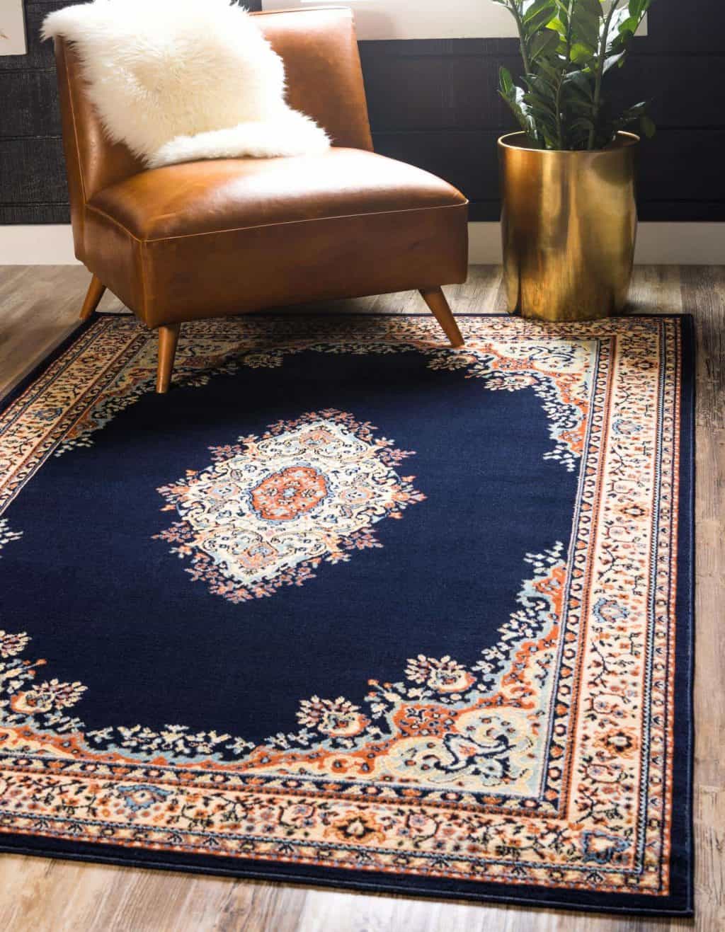 21 Stylish Rugs That Go With Brown Couches