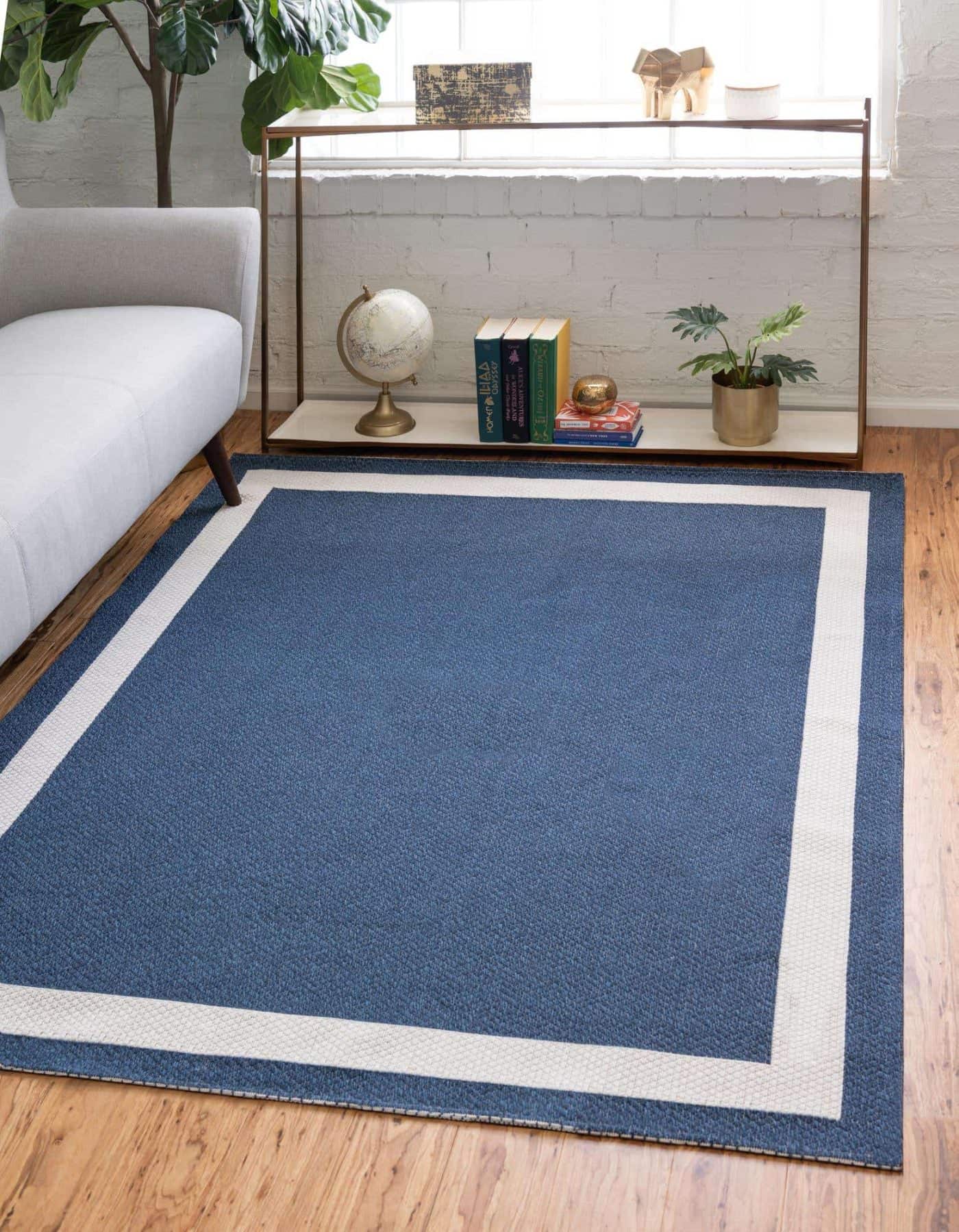 15 Cozy & Beautiful Rug Ideas for Basement Floors