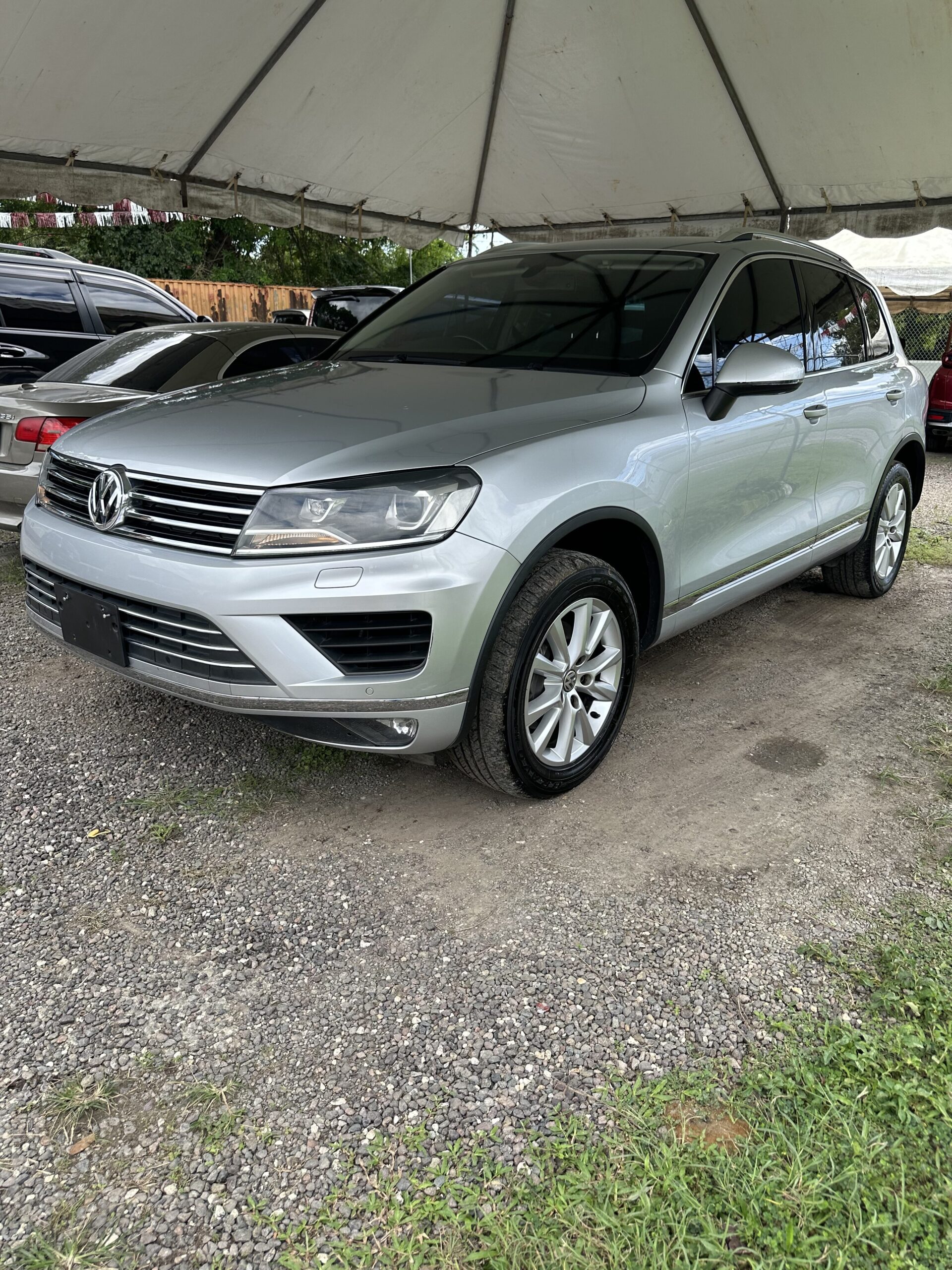 Volkswagen Touareg 2015 – Don's Motor World