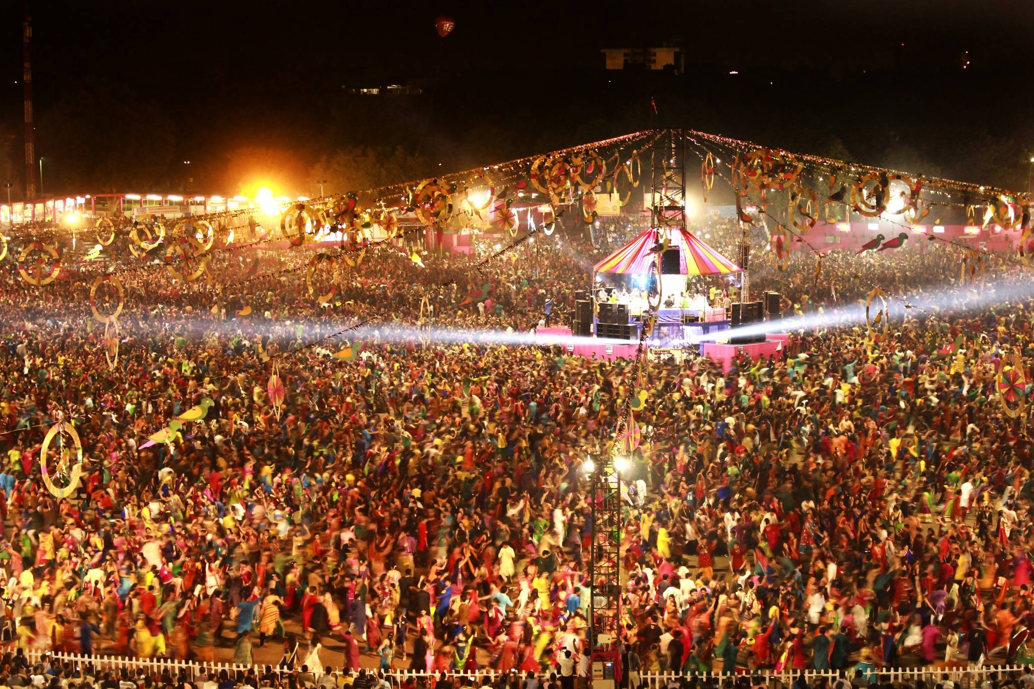Famous Garba Venues in Vadodara that is a MUST visit during Navratri