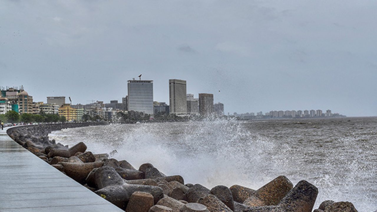 Interesting Facts About Mumbai's Iconic Marine Drive That's Hidden From You