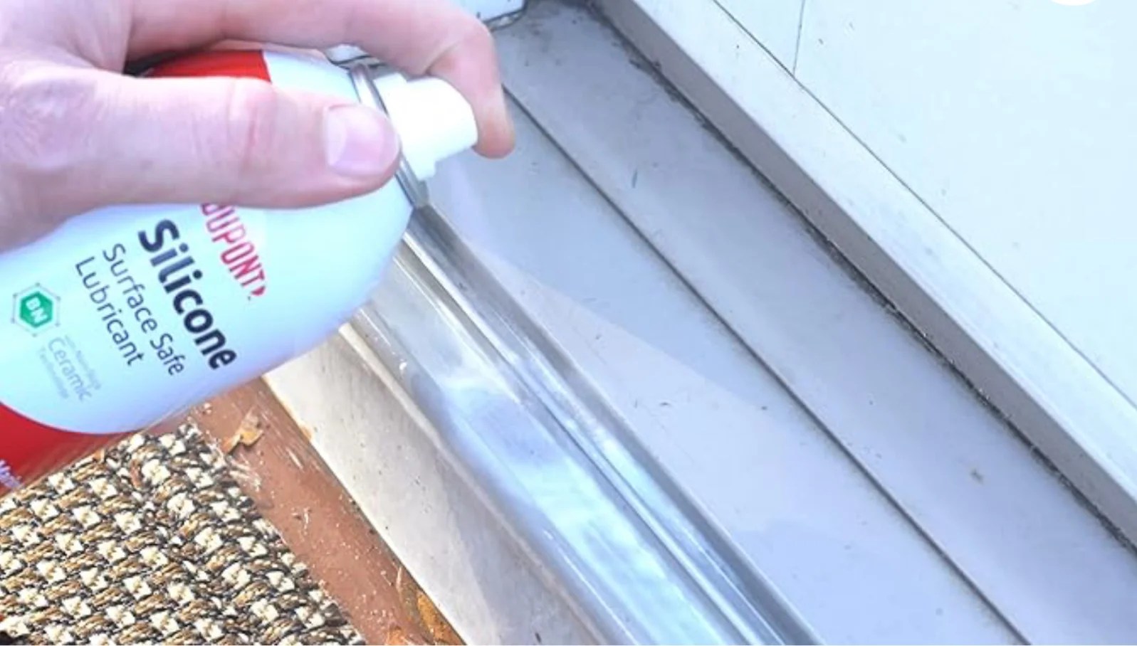 An Ultimate Guide On Choosing The Best Lubricant For Sliding Glass Doors