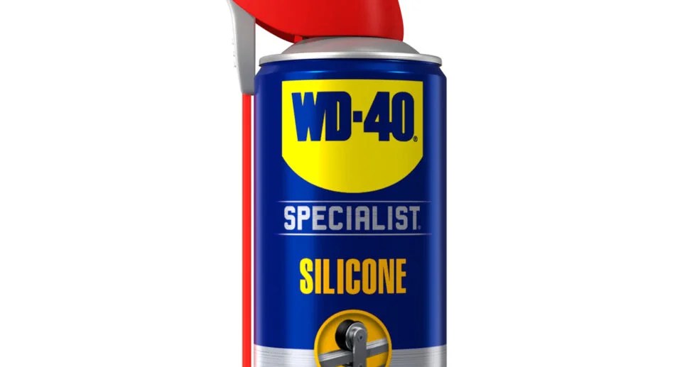 5 Best Lubricant For Squeaky Door Hinges (Review)